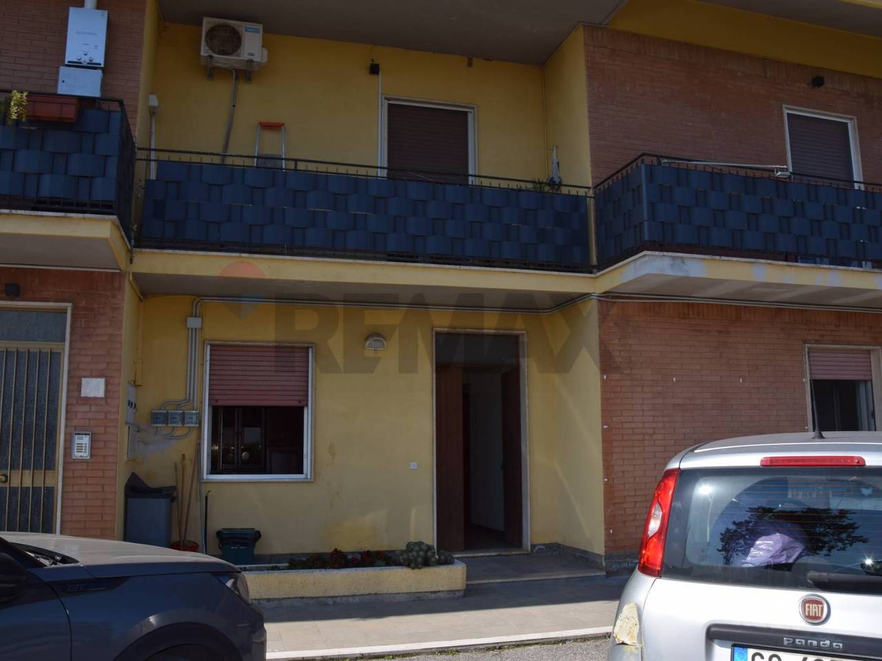 casa indipendente in vendita a Pomezia in zona Santa Procula