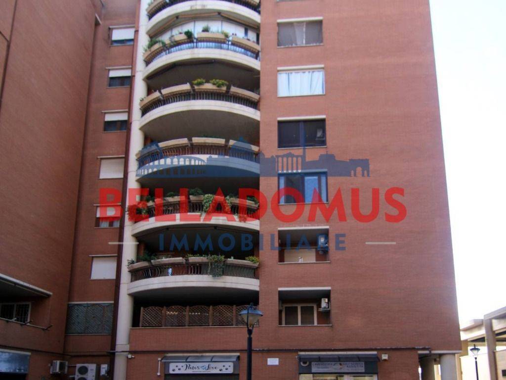 appartamento in vendita a Pomezia