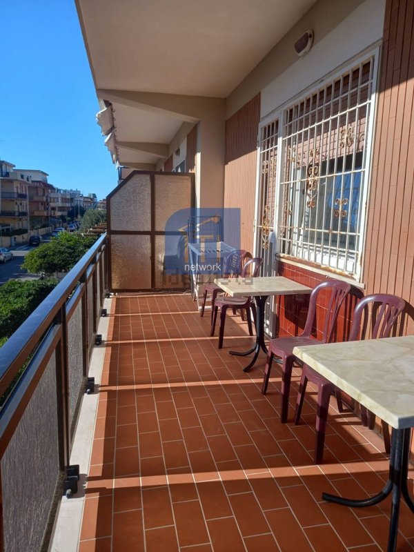 appartamento in vendita a Pomezia in zona Torvaianica