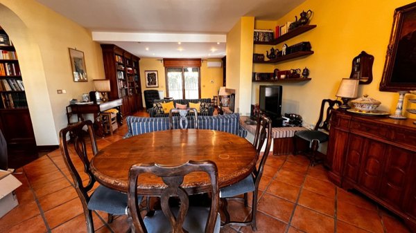 appartamento in vendita a Pomezia