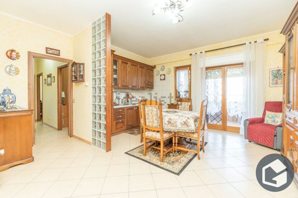 appartamento in vendita a Pomezia in zona Torvaianica