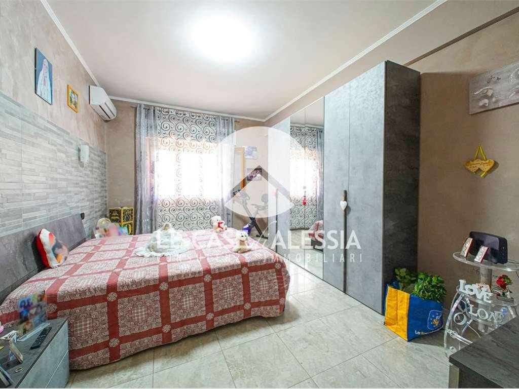 appartamento in vendita a Pomezia in zona Torvaianica