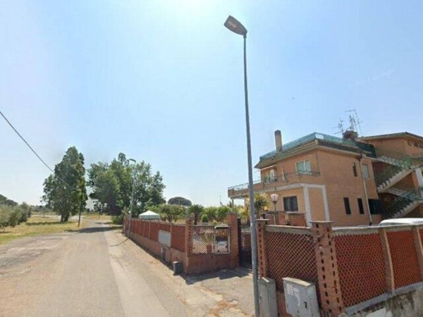 appartamento in vendita a Pomezia