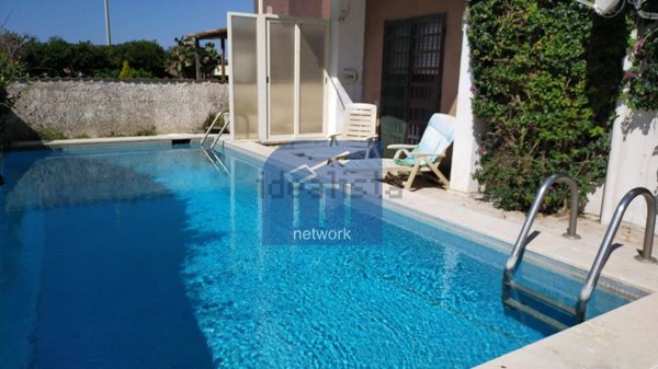 appartamento in vendita a Pomezia in zona Torvaianica