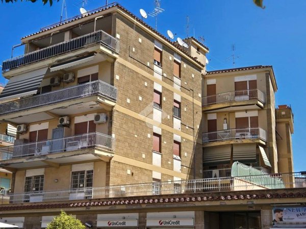 appartamento in vendita a Pomezia
