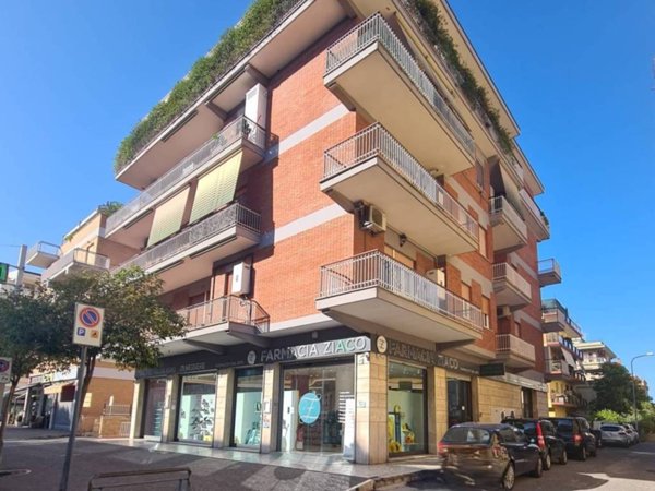 appartamento in vendita a Pomezia