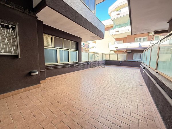 appartamento in vendita a Pomezia