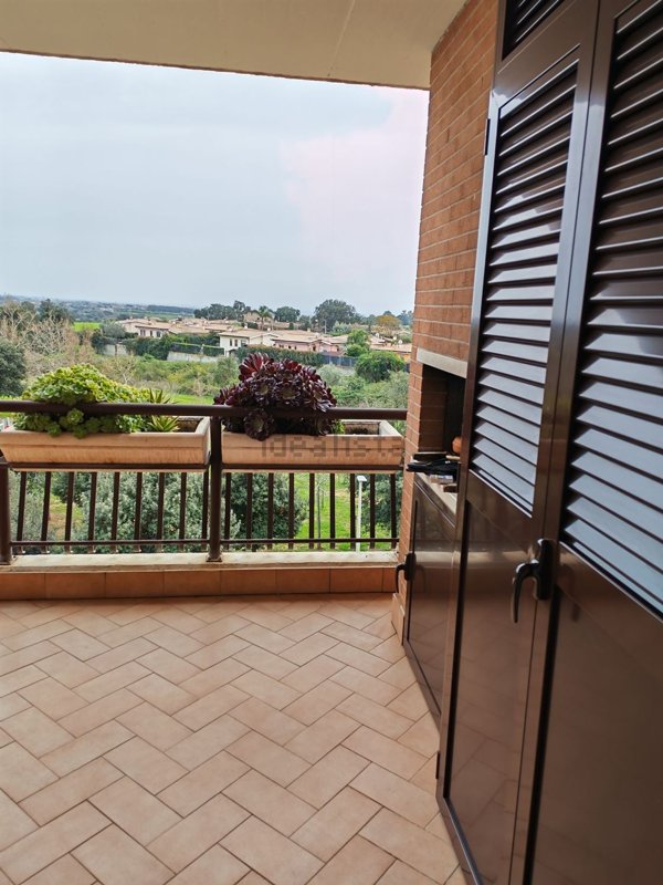 appartamento in vendita a Pomezia