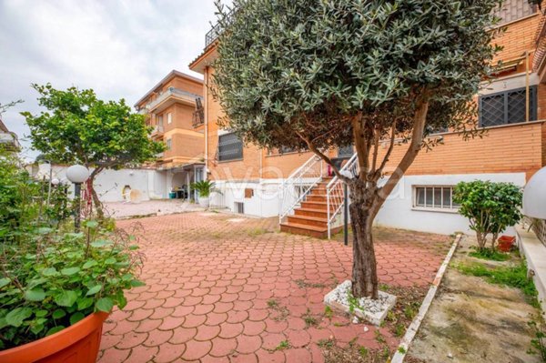 appartamento in vendita a Pomezia