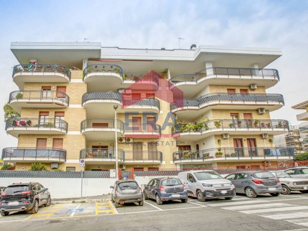 appartamento in vendita a Pomezia