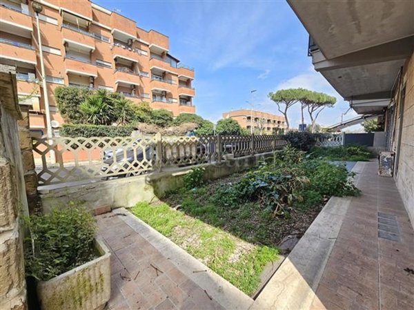 appartamento in vendita a Pomezia
