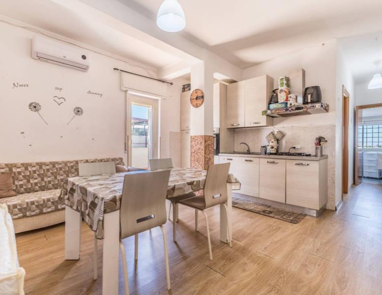 appartamento in vendita a Pomezia