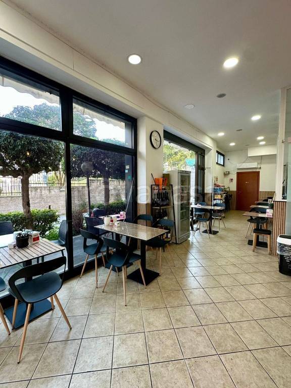 negozio in vendita a Pomezia