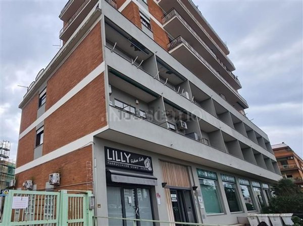 appartamento in vendita a Pomezia