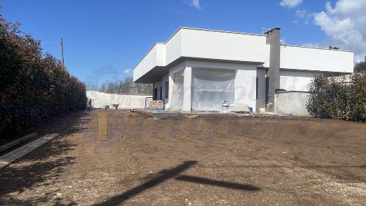 casa indipendente in vendita a Pomezia in zona Campo Selva