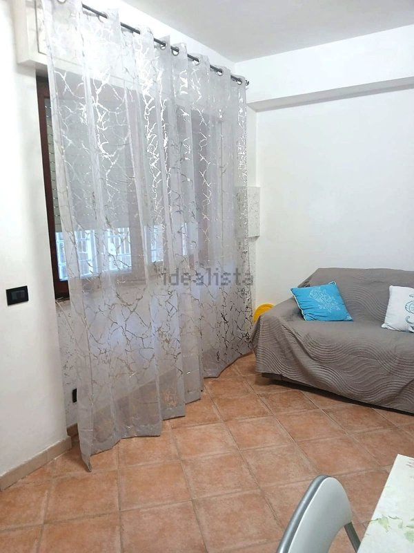 appartamento in vendita a Pomezia in zona Torvaianica