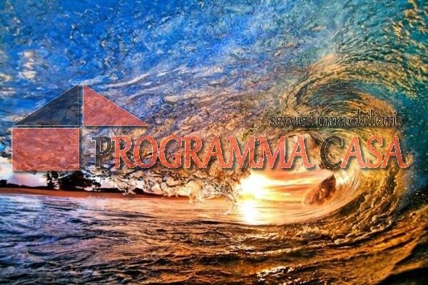 appartamento in vendita a Pomezia in zona Torvaianica