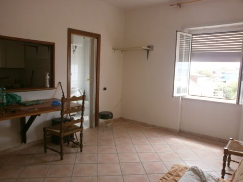 monolocale in vendita a Pomezia in zona Torvaianica