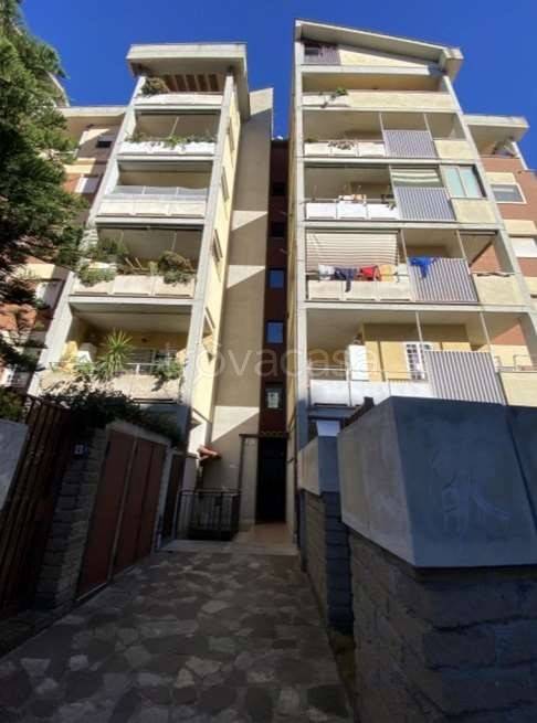 appartamento in vendita a Pomezia in zona Santa Palomba