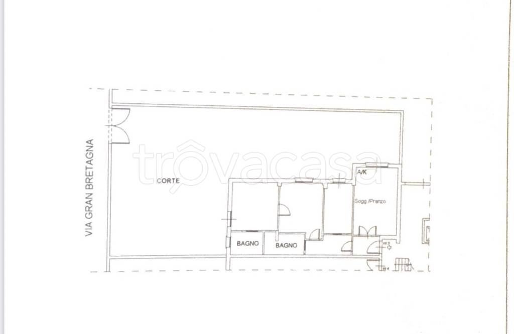 appartamento in vendita a Pomezia in zona Torvaianica