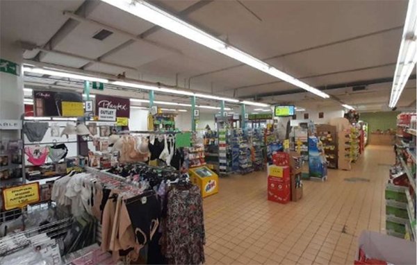 negozio in vendita a Pomezia