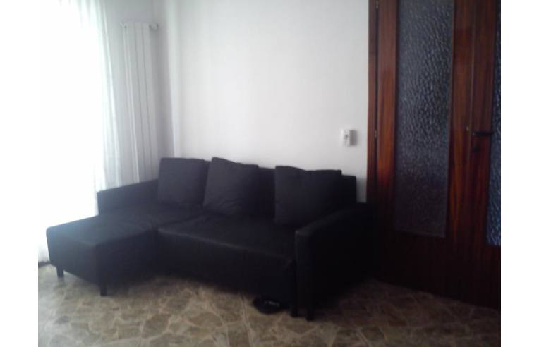 appartamento in vendita a Pomezia in zona Torvaianica