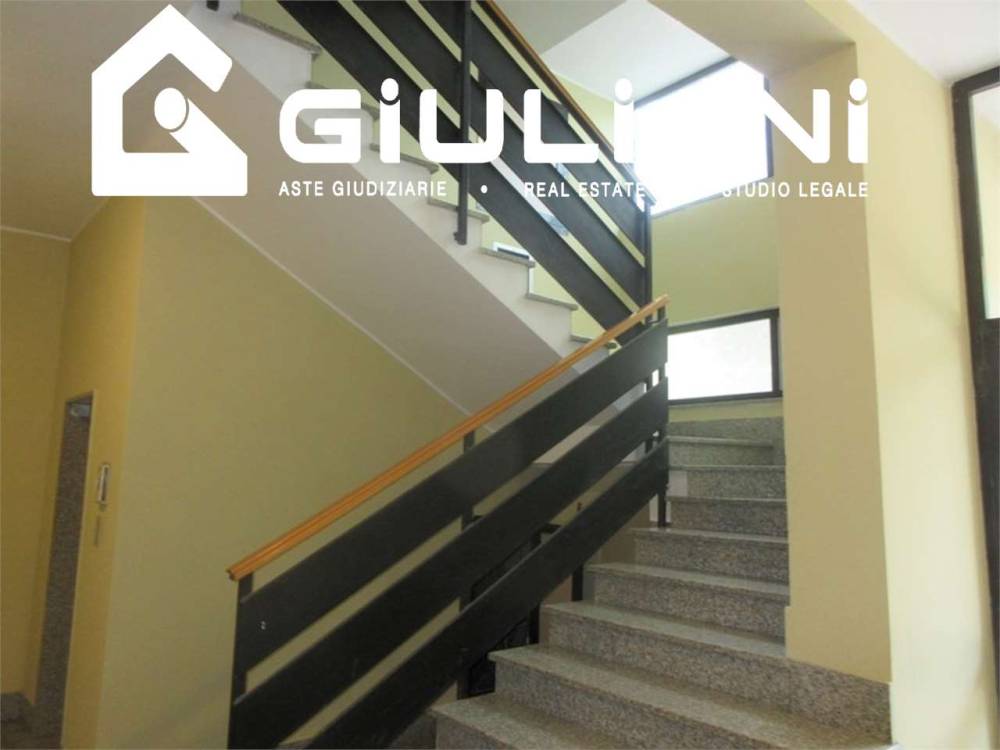 ufficio in vendita a Pomezia