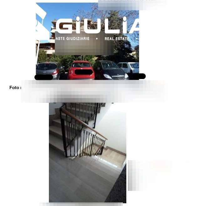 ufficio in vendita a Pomezia