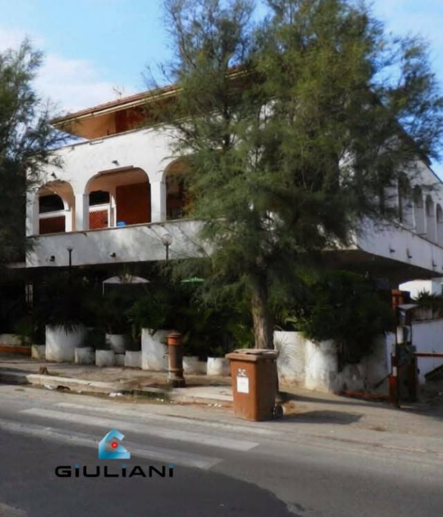 appartamento in vendita a Pomezia