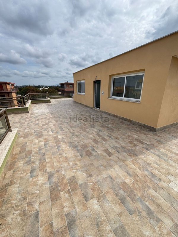 appartamento in vendita a Pomezia in zona Torvaianica