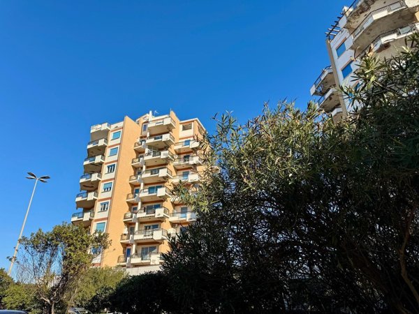 appartamento in vendita a Pomezia in zona Torvaianica