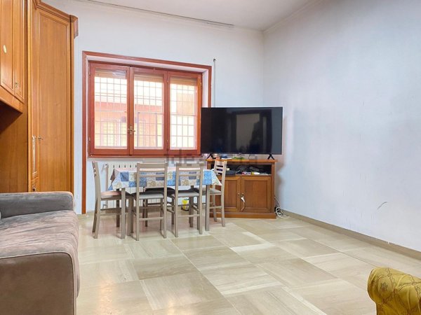 appartamento in vendita a Pomezia in zona Torvaianica