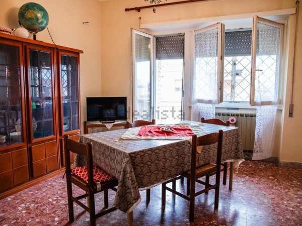 appartamento in vendita a Pomezia in zona Torvaianica