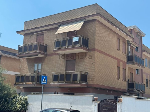 appartamento in vendita a Pomezia