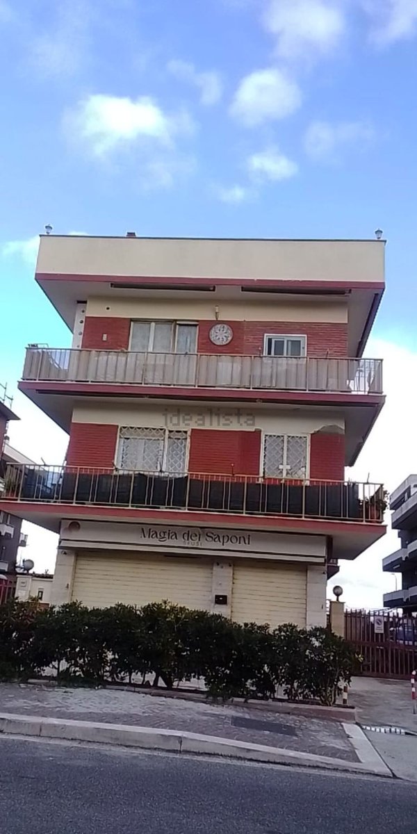 appartamento in vendita a Pomezia