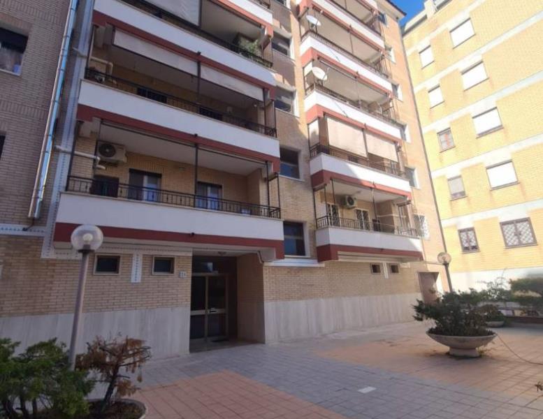 appartamento in vendita a Pomezia