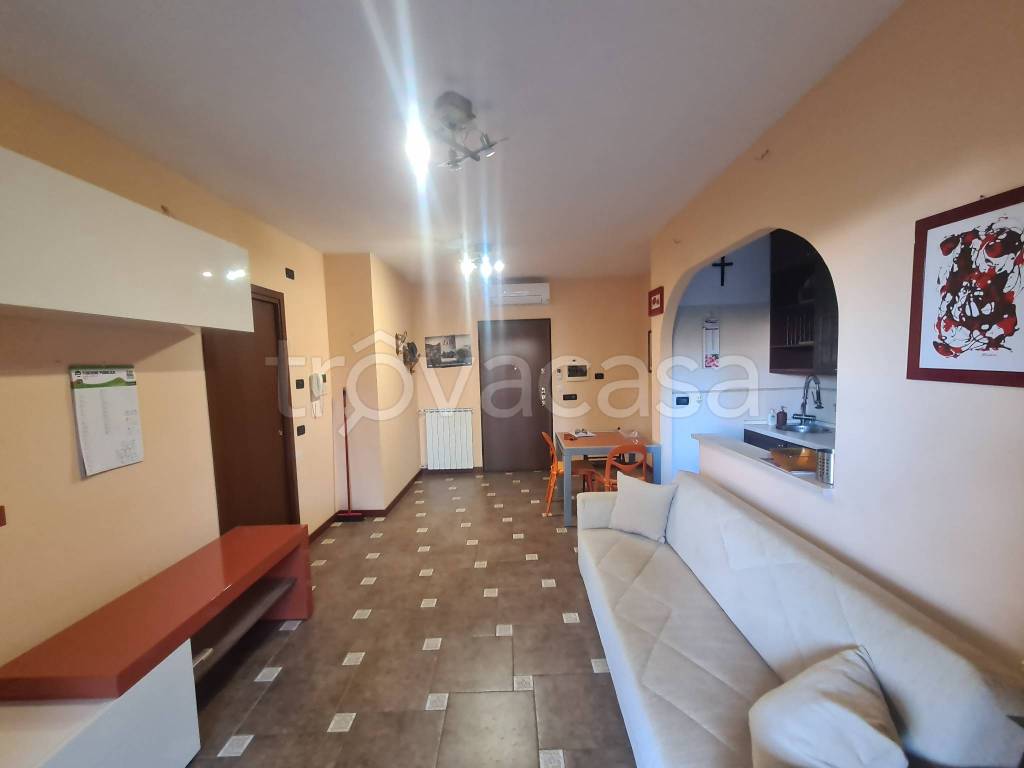 appartamento in vendita a Pomezia