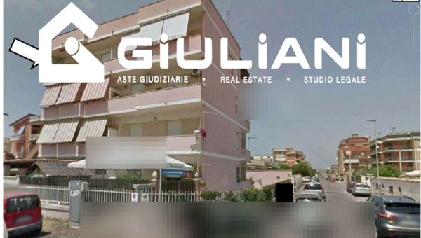 appartamento in vendita a Pomezia in zona Torvaianica