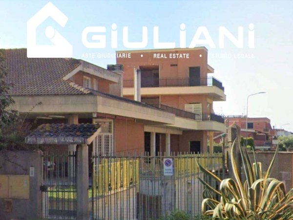 appartamento in vendita a Pomezia