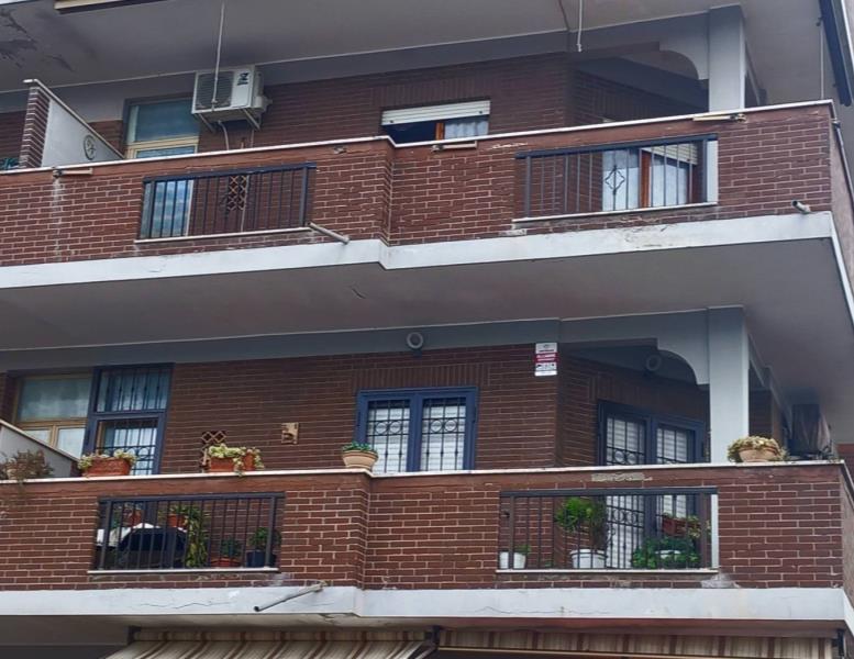 appartamento in vendita a Pomezia in zona Torvaianica