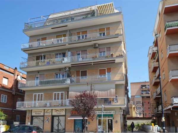 appartamento in vendita a Pomezia