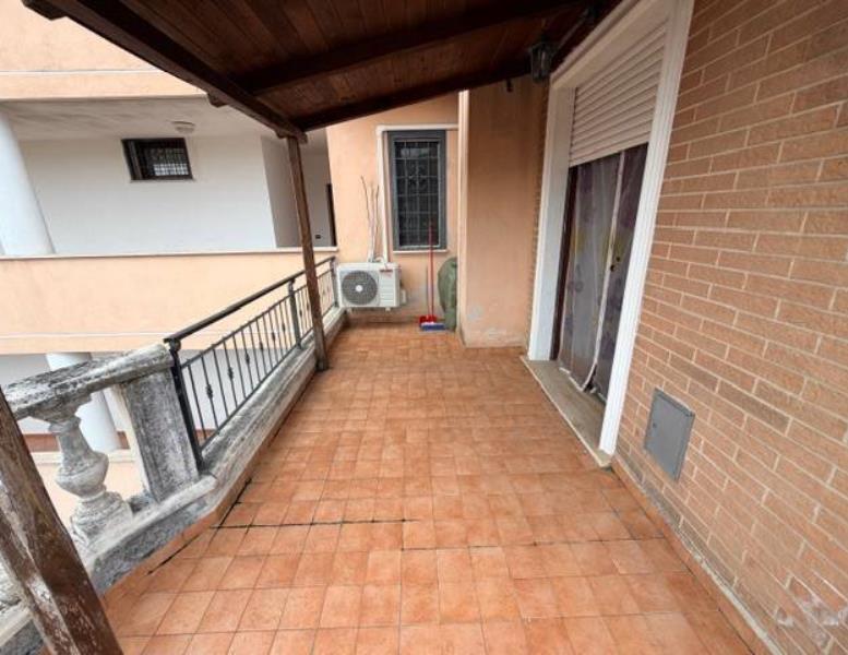 appartamento in vendita a Pomezia