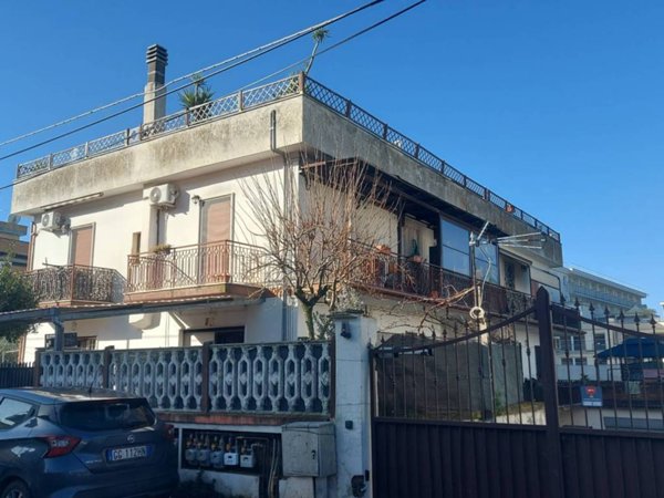 appartamento in vendita a Pomezia