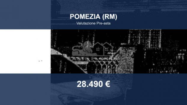 negozio in vendita a Pomezia in zona Torvaianica
