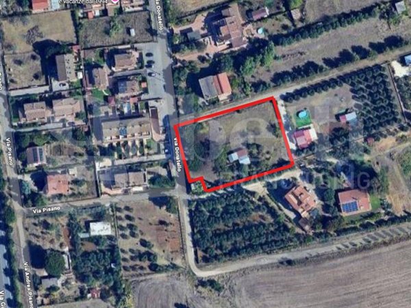 casa indipendente in vendita a Pomezia in zona Viceré