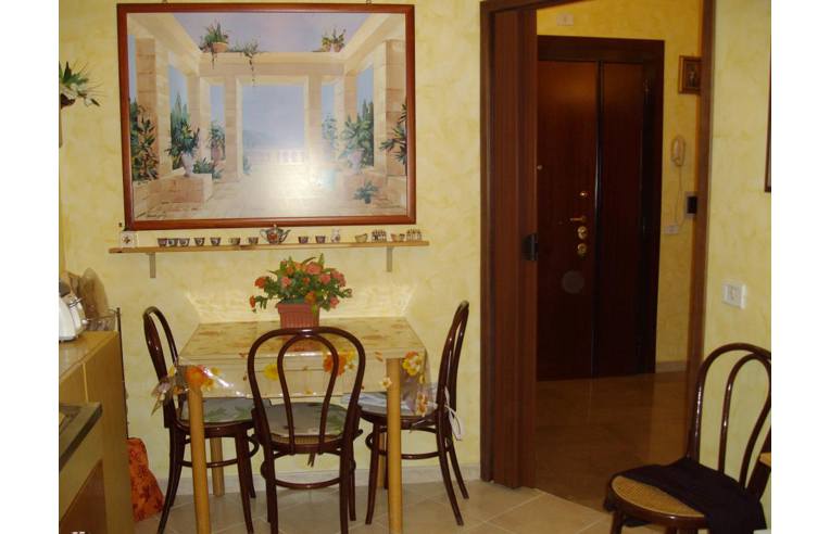 appartamento in vendita a Pomezia in zona Torvaianica