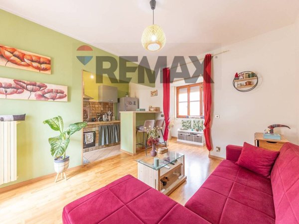 appartamento in vendita a Pomezia in zona Torvaianica Alta