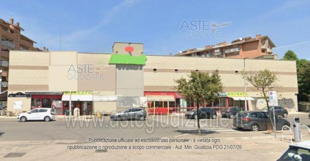 negozio in vendita a Pomezia