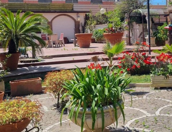 appartamento in vendita a Pomezia