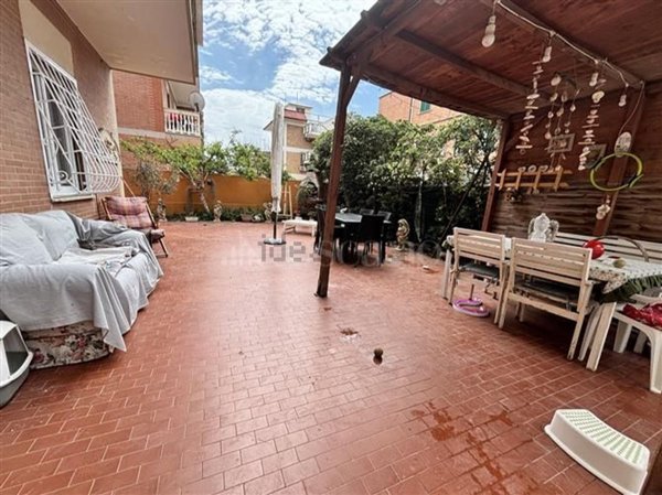 appartamento in vendita a Pomezia